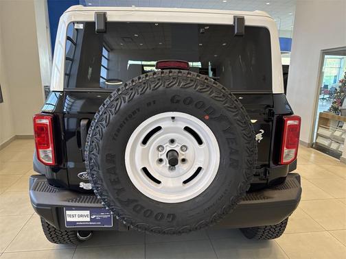 2025 Ford Bronco Heritage Edition