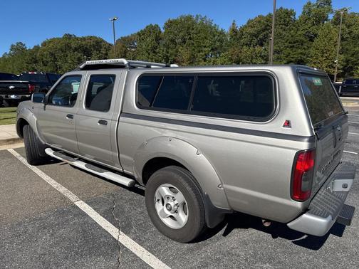 2002 Nissan Frontier SE