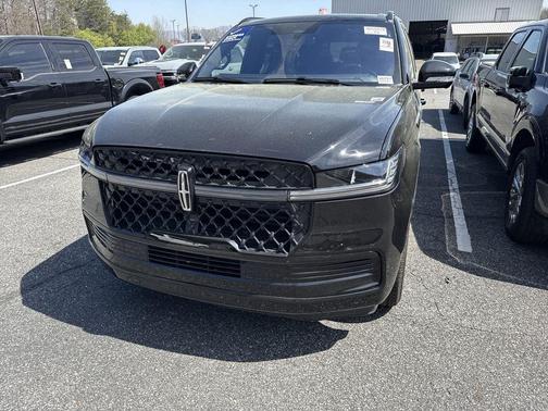 2025 Lincoln Navigator Reserve