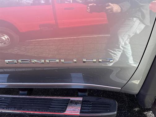 2024 GMC Sierra 2500 Denali