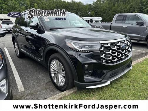 2025 Ford Explorer Platinum