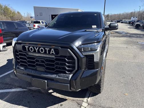 2023 Toyota Tundra Hybrid TRD Pro
