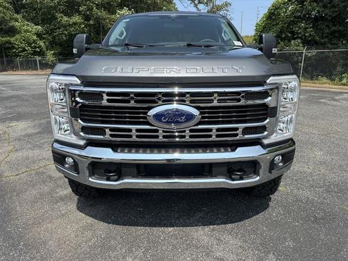 2025 Ford F-350 XLT