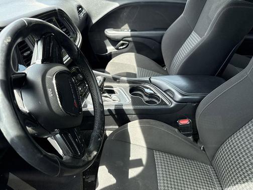 White Knuckle Clearcoat 2021 Dodge Challenger R/T