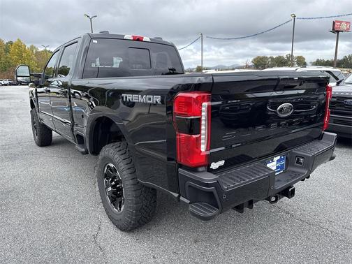 2026 Ford F-350 Lariat