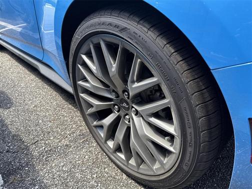 2025 Ford Mustang EcoBoost Premium