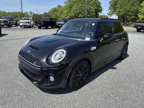 Midnight Black Metallic 2019 MINI Hardtop Cooper S