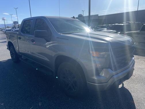 2023 Chevrolet Silverado 1500 Custom