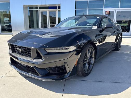 2024 Ford Mustang Dark Horse