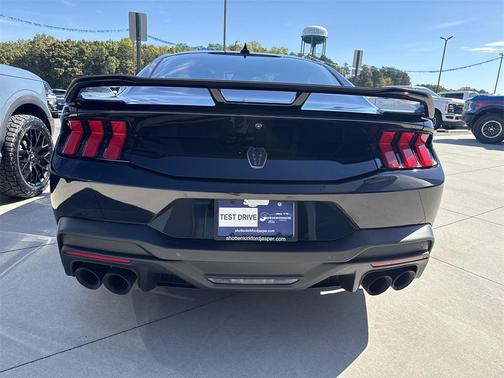 2024 Ford Mustang Dark Horse