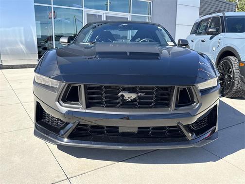 2024 Ford Mustang Dark Horse