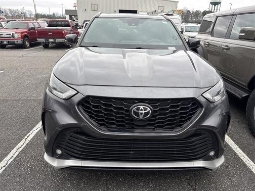 2022 Toyota Highlander XSE