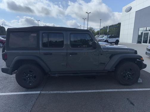 2023 Jeep Wrangler Sport
