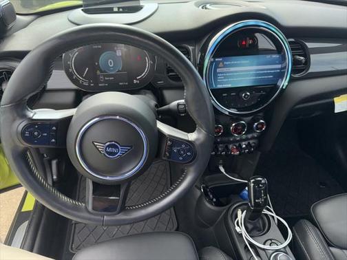 2022 MINI Convertible Cooper