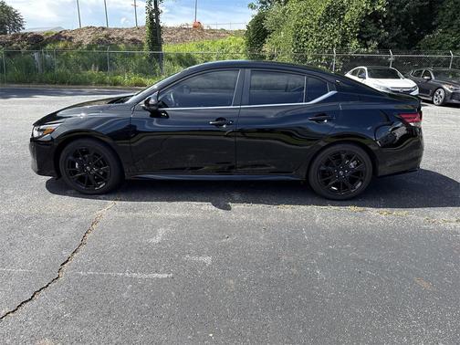 2025 Nissan Sentra SR