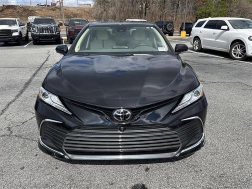 2024 Toyota Camry XLE