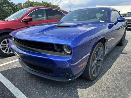 2021 Dodge Challenger SXT
