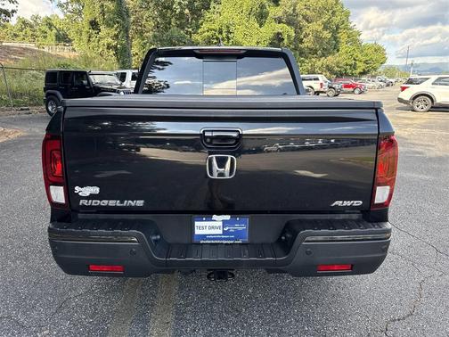 2018 Honda Ridgeline Black