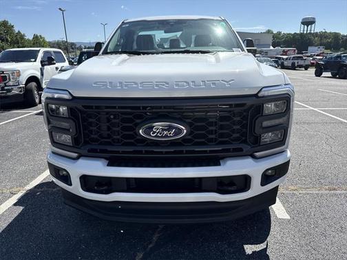 2025 Ford F-350 XL