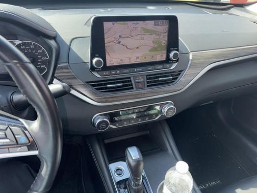 2019 Nissan Altima 2.5 Platinum