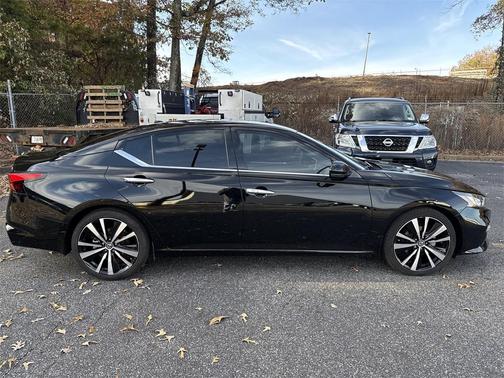 2019 Nissan Altima 2.5 Platinum