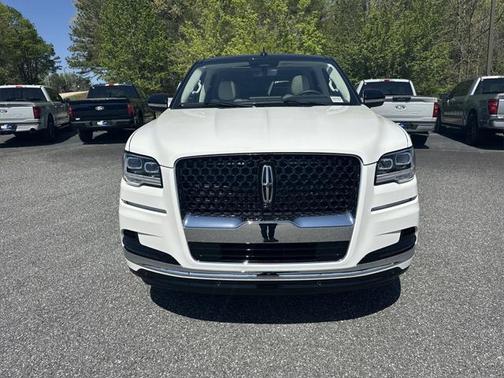 2024 Lincoln Navigator Black Label
