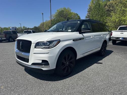 2024 Lincoln Navigator Black Label