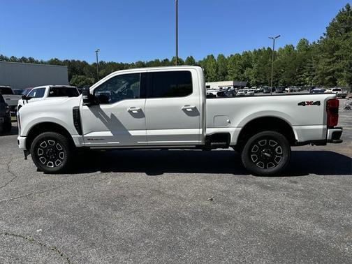 2025 Ford F-250 Platinum