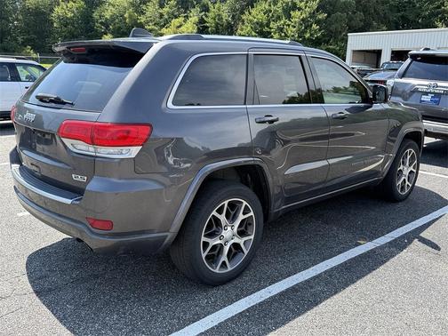 2018 Jeep Grand Cherokee Sterling Edition