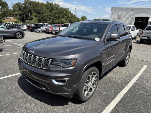 2018 Jeep Grand Cherokee Sterling Edition