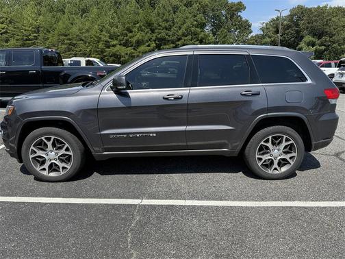 2018 Jeep Grand Cherokee Sterling Edition