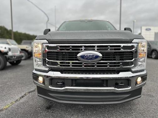 2025 Ford F-350 XLT