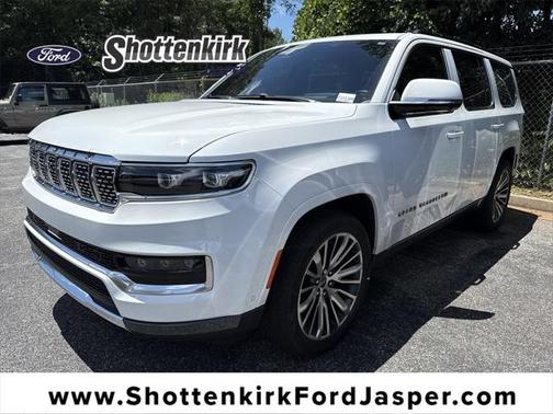 2022 Jeep Grand Wagoneer Series III