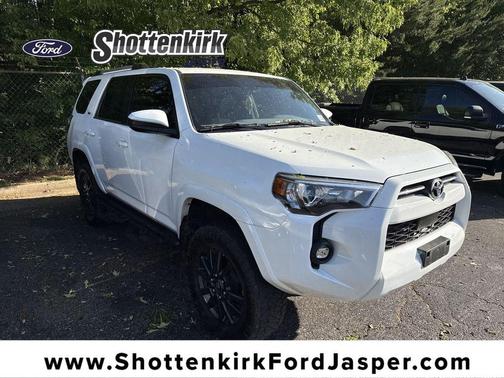 Ice Cap 2023 Toyota 4Runner SR5