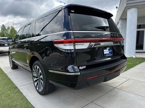 2024 Lincoln Navigator Reserve