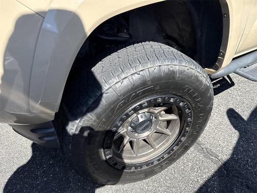 2018 Toyota Tacoma SR5