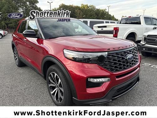 2022 Ford Explorer ST-Line