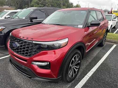 2022 Ford Explorer ST-Line