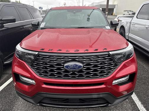 2022 Ford Explorer ST-Line