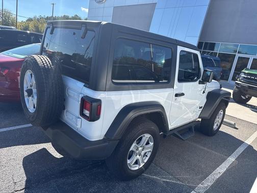2022 Jeep Wrangler Sport S