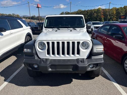 2022 Jeep Wrangler Sport S