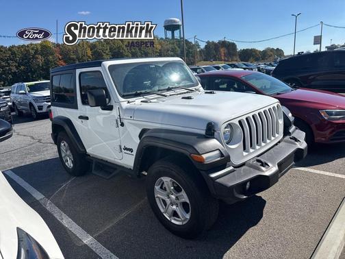 2022 Jeep Wrangler Sport S