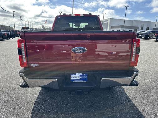 2025 Ford F-250 Lariat