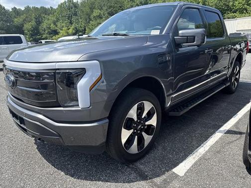 2023 Ford F-150 Lightning Platinum