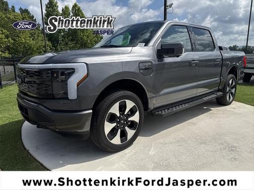 2023 Ford F-150 Lightning Platinum