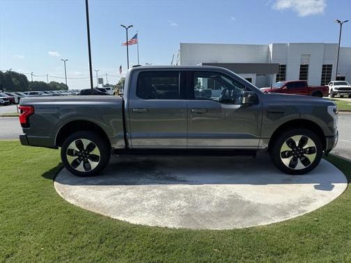 2023 Ford F-150 Lightning Platinum