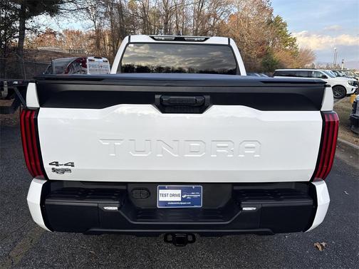 2024 Toyota Tundra SR5