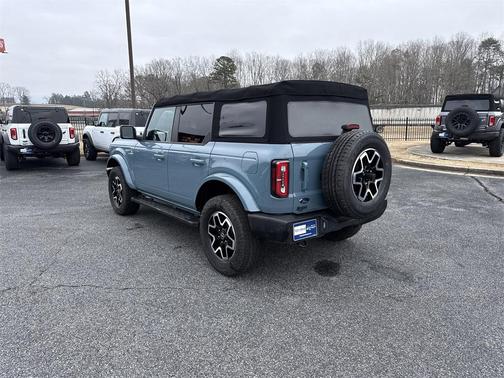 2022 Ford Bronco Outer Banks