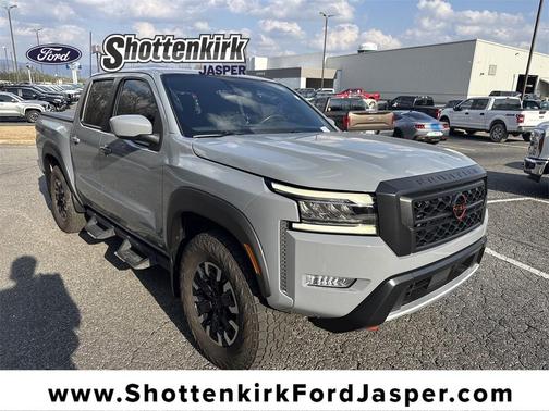 2022 Nissan Frontier PRO-4X