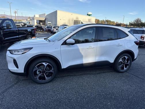 2026 Ford Escape ST-Line Select